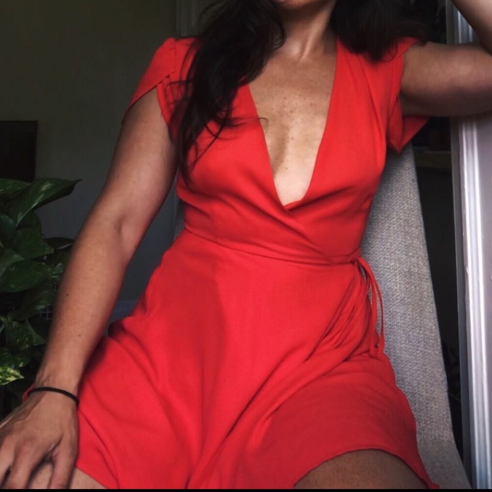 1. State Havana Red Short Sleeve Wrap Dress - Picture 1 of 7
